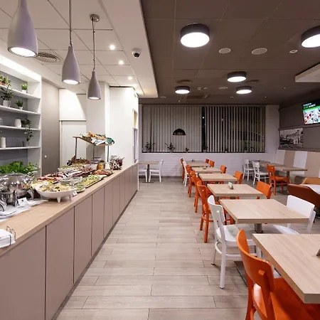Centrum 2*