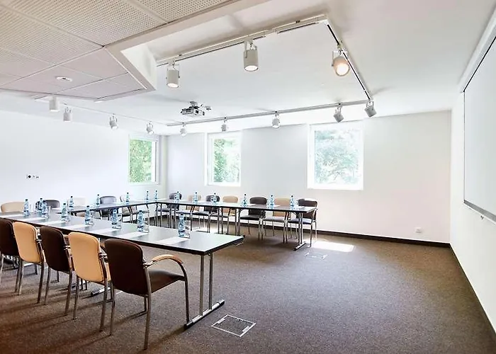 Centrum Ξενοδοχείο Λοτζ